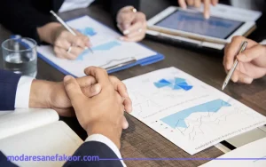 تحلیلگربازارهای مالی و بین المللی